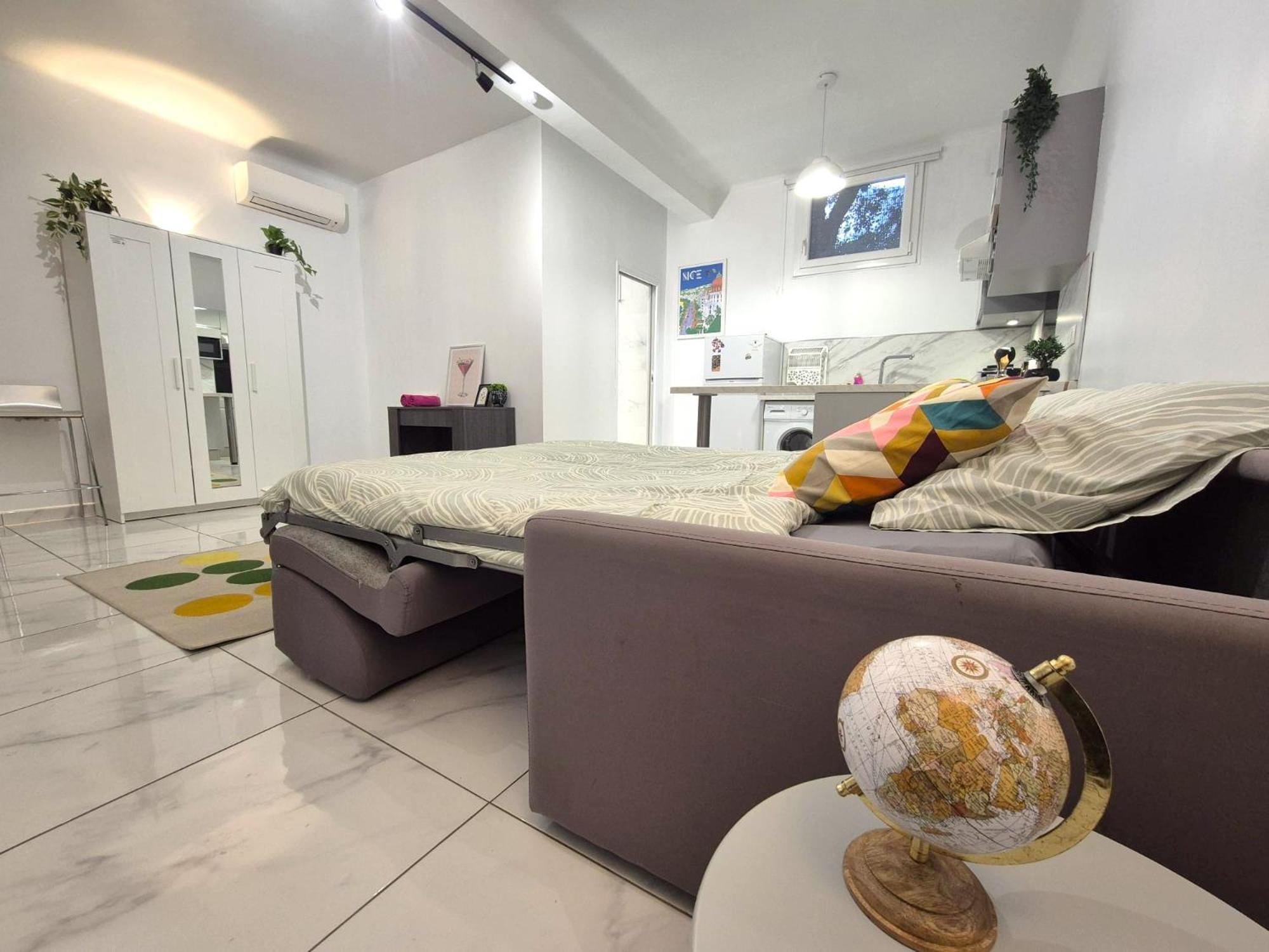 Studio rénové au centre ville  Nice Extérieur photo